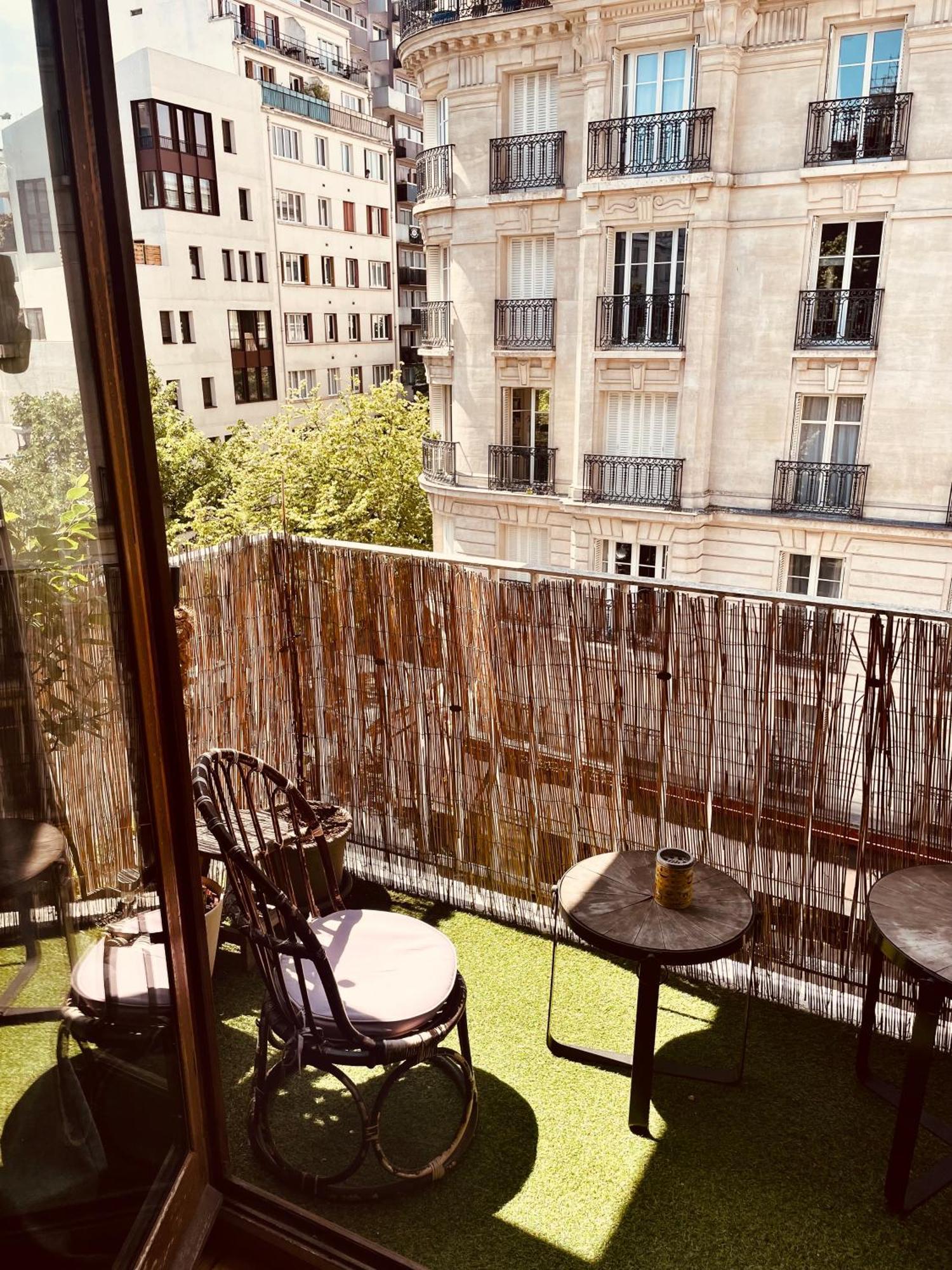شقة Jolie 2 Pieces Avec Balcon Paris 15 Eme المظهر الخارجي الصورة